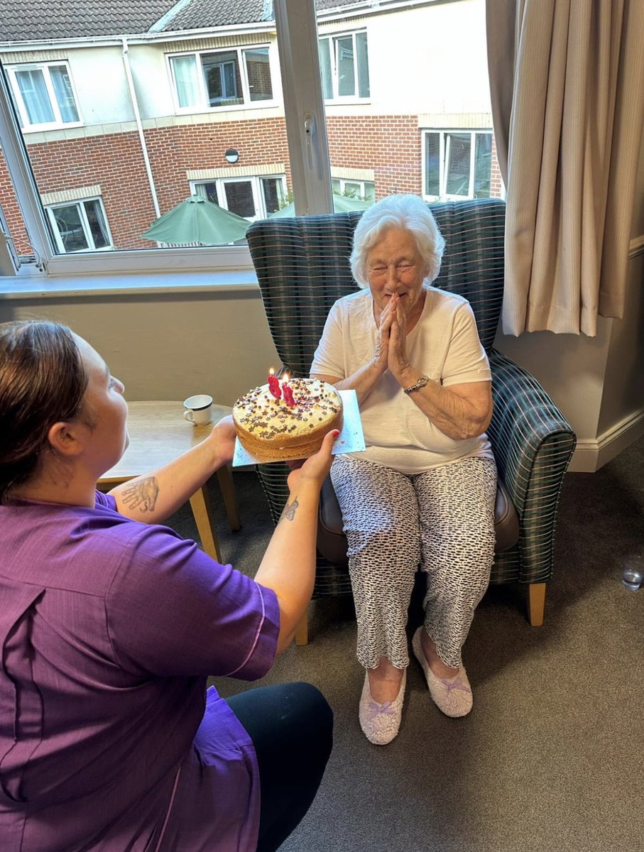 Oakleigh care home in Godstone Anchor