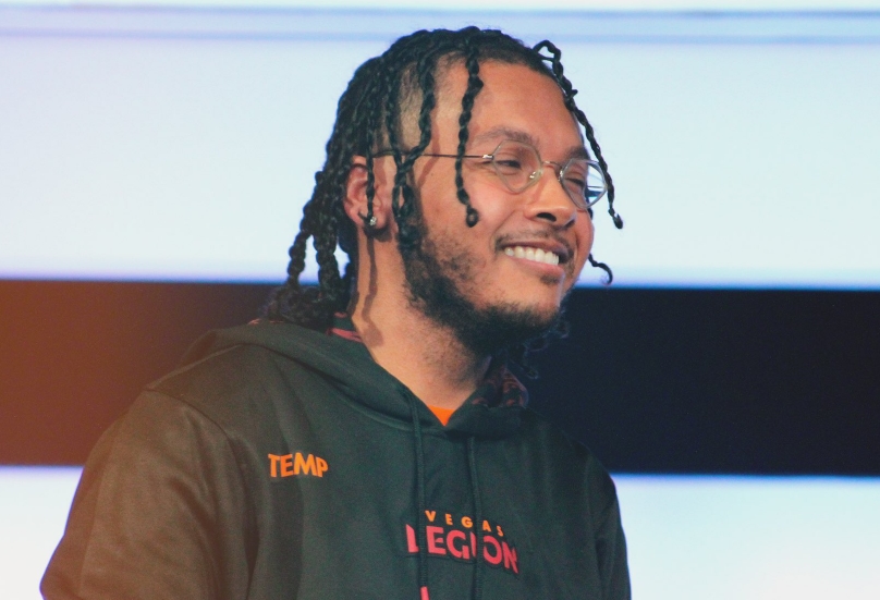 🧊Best SND 1v1 Win %  (MWII)

1️⃣ <a href="/Temp/">Don</a> - 92% (11/12)
2️⃣ <a href="/CesarSkyz/">Cesar</a> - 80% (12/15)
3️⃣ <a href="/ScrappyNJ/">LAT Scrap</a>  - 78% (7/9)
4️⃣ <a href="/Shotzzy/">OpTic Shotzzy</a> - 75% (6/8) 
5️⃣ <a href="/SlasheR_AL/">Austin Liddicoat</a> - 73% (8/11)
 🔽<a href="/nastie/"></a> -  73% (8/11)

*minimum 8 attempts (League average)