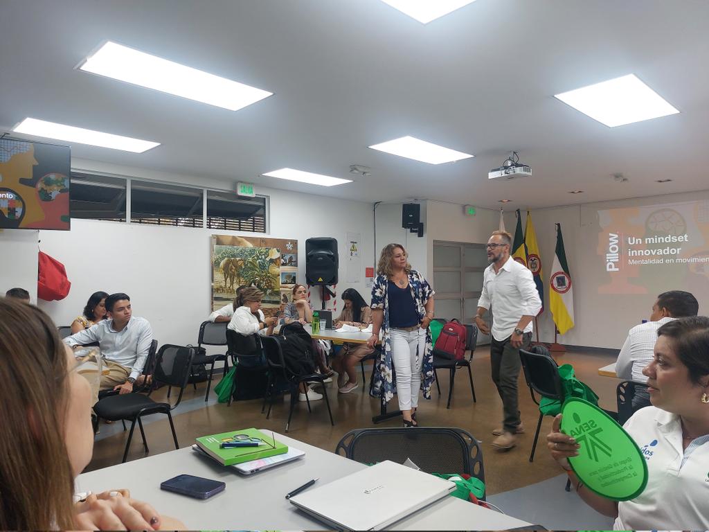holdingafidg's tweet photo. Seguimos participando del Bootcamp de Directores de Proyecto 2023 “Exploración al Liderazgo, Productividad y Competitividad” en la ciudad de Armenia en el Centro Agroindustrial del @SENAQuindio 

¡Somos #CampeSENA!

#SENAConLasEmpresas @SENAComunica https://t.co/HJKZRPYing