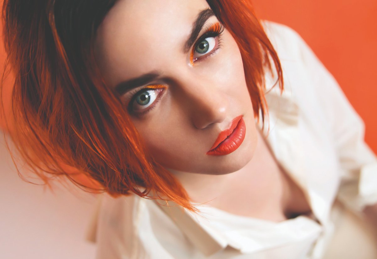 FassineMusic's tweet photo. We had a magnificent experience working with Jimmy King on this series of portraits for Fifty-Move Fools.
Each track on the album has its own visual world to embody its ego.
#fassine #altpop #avantpop #fiftymovefools #nevertoheaven #jimmyking #femalevocals #newmusic #bobbyfischer https://t.co/bfmV0MSs0q