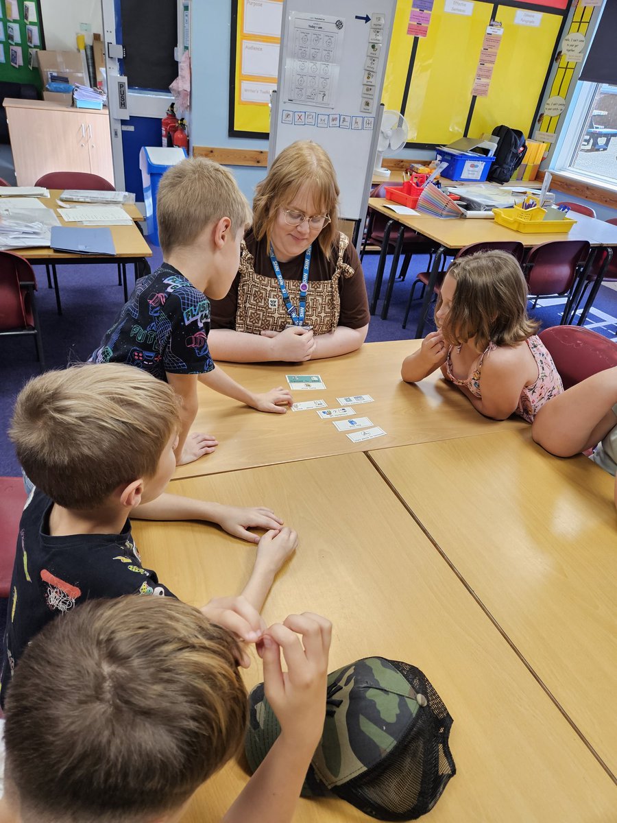 MegLD189's tweet photo. WHAT. A .WEEK.
@AmySpeechie and I have had a brilliant time with our group of 2023 Year 6-Year 7 students, learning about secondary school life and what to expect! @SLT_Worcs #ourSLTweek #SummerHolidays https://t.co/eapK18Gjew
