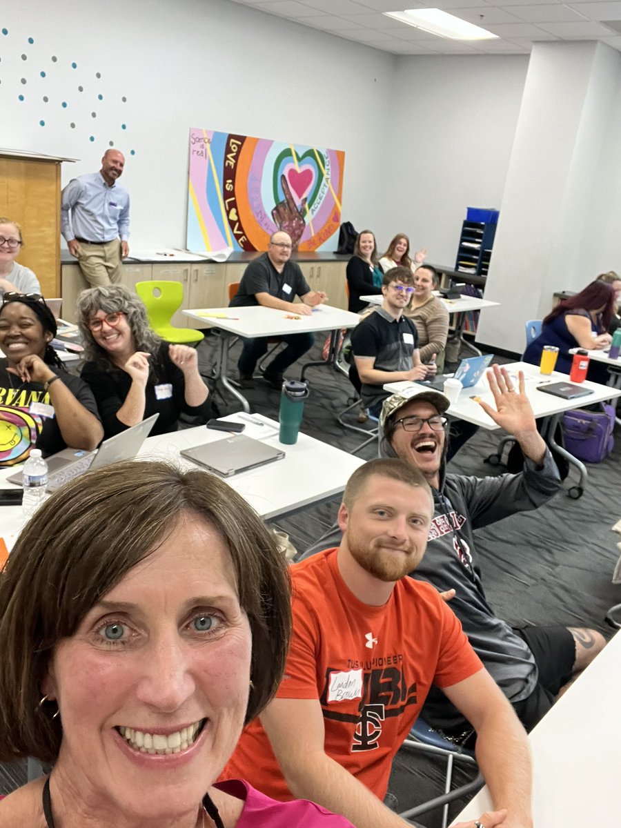 Csass14's tweet image. I appreciated the opportunity to speak at the WNC BT Orientation on the importance of building relationships with students! Great group of teachers! @BuncombeSchools 
#RelationshipsMatter #TeachingRocks