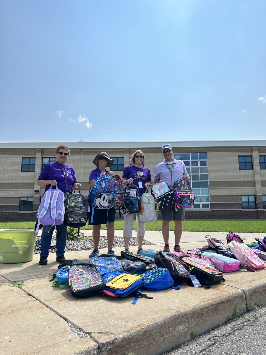 Backpack distribution tonight!! 💜 #GoGlads
