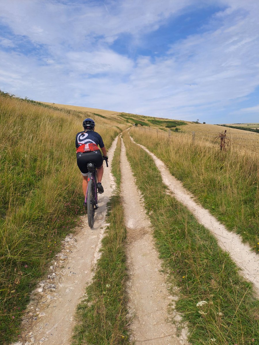 Took the day off as Summer made an appearance. 120km down to Shoreham Airport for coffee & cake
Lancing College climb onto the South Downs before returning up the Downs Link. @PurityBrewingCo Mad Goose the Old Railway in Henfield. Tough but cracking day on the gravel bikes.