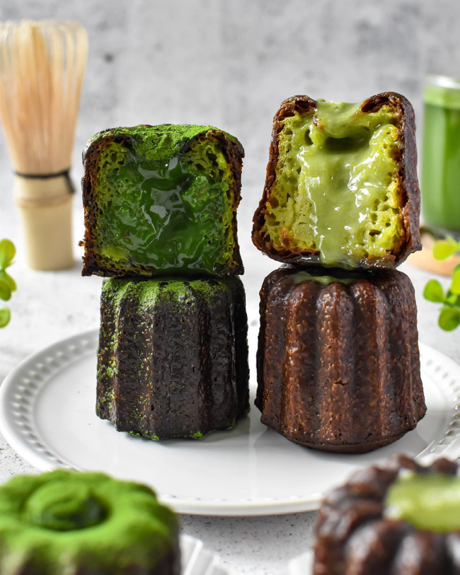 Matchaeologist's tweet photo. π± #Matcha madness in every bite πΏπ°! Would you share these Matcha Tea-ramisus and Matcha #CanelΓ©s with your best #MatchaMates π or keep it all for yourself? (π·: @ mysweetlittletooth)
πΏ Discover the highest-quality artisanal matcha at MatchΓ¦ologist.πhttps://t.co/SYBPORllrE https://t.co/xwIKMEaQQi