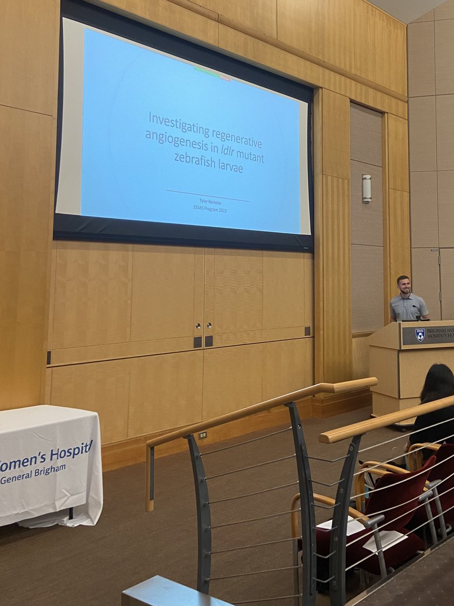 TylerReinosoMed's tweet photo. It was an honor to complete my summer research at @BrighamWomens and @harvardmed studying wounding and angiogenesis. I thank all of the amazing people I met for making me feel so supported and welcome. Time for 2nd year of medical school! #MedTwitter #BWH https://t.co/B9AYExD9LD