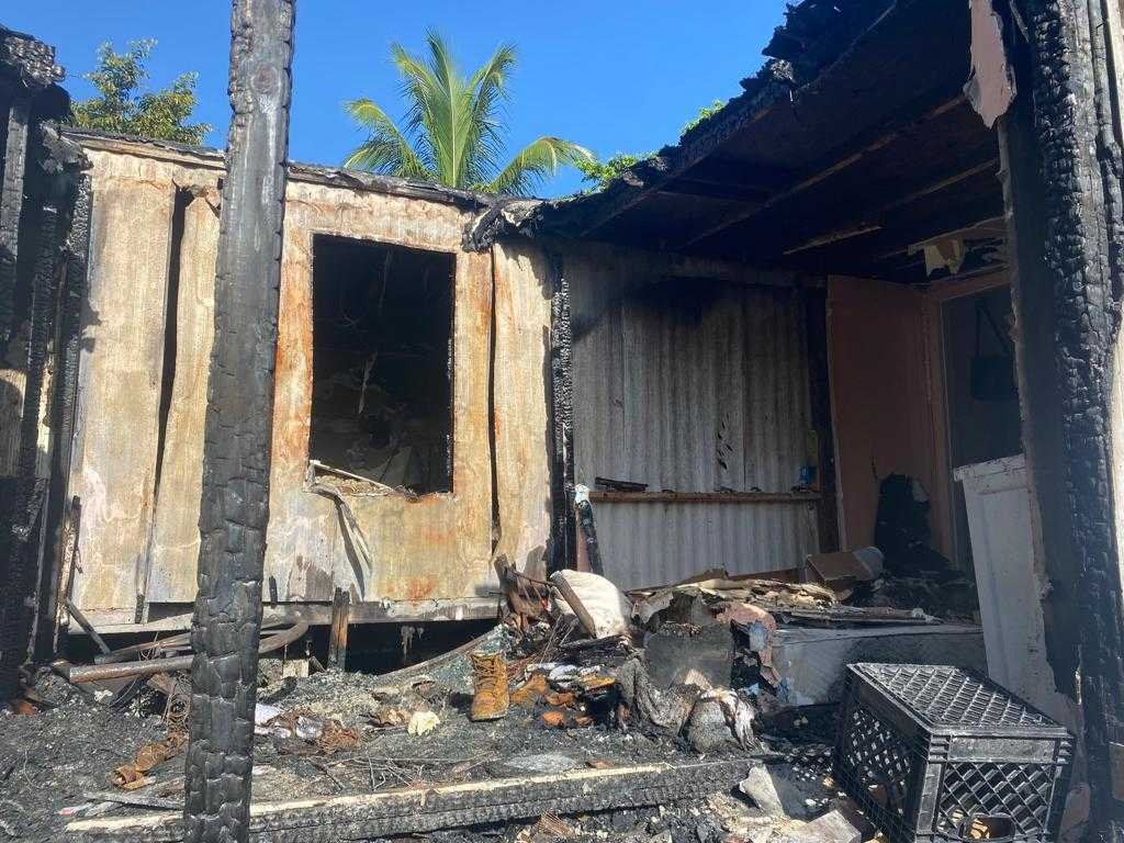 I'm at a loss.
My older brother called me last night; my mom's home burned down in South Florida.
My mom worked so hard to get her little place and now it's gone.
I can't believe it.
If you are able to help, it would mean a lot to my family as they rebuild the little they have.