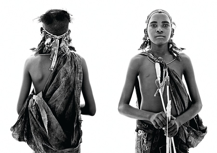 CommArts's tweet photo. CA Winner: @LyleOwerko's powerful portraits capture the resilience and beauty of the Samburu people in northern Kenya. Through "The Thorn Tree Project," this nonprofit has uplifted communities with educational infrastructure and scholarships.  https://t.co/JjBo7hY0HX https://t.co/s3fFPZ786V