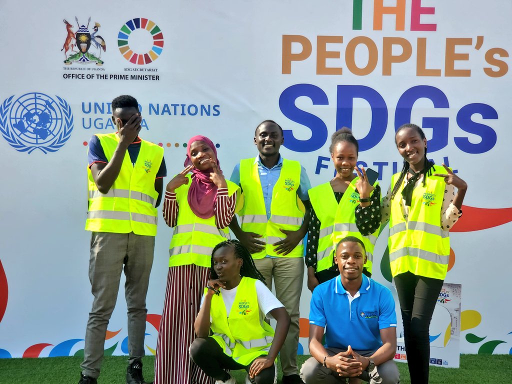 Joined forces with passionate change-makers at the SDG Festival to drive progress towards a better world. 🌎🌟 #SDGFestival #SustainableFuture #ActionForChange