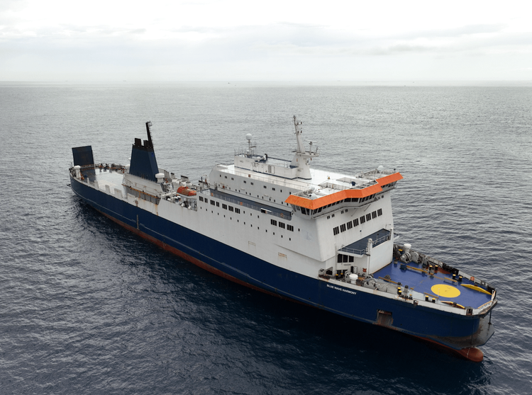ysuradiocadena's tweet photo. #YSUapp Un oyente nos envía su opinión del nuevo ferry marino, "las opciones que ese proyecto sea el nuevo #SITRAMSS marino son muchas, sera de ver el tiempo de vida en funciones, ¿Durara mas que #VECA?" #OpinionesYSU https://t.co/DoL72GtUjt