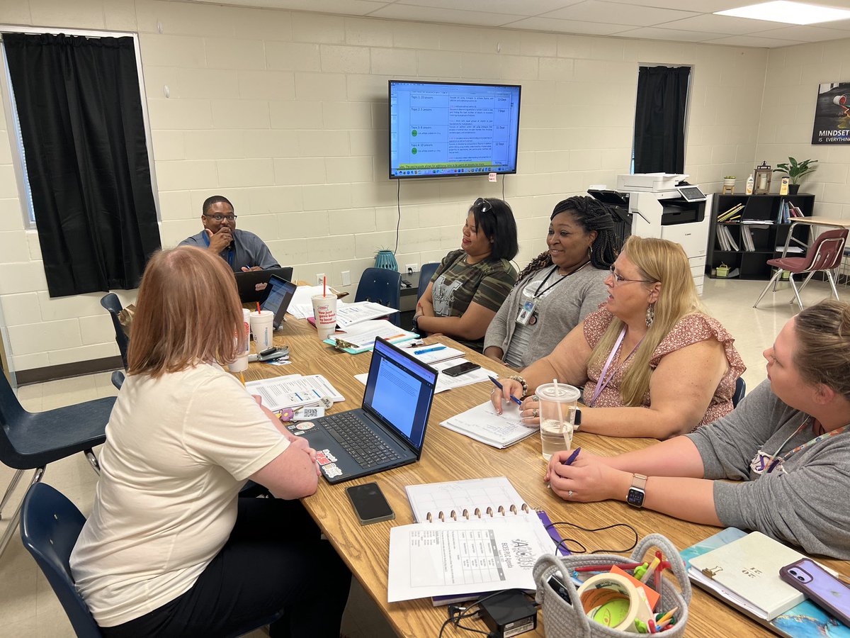 AcademicsFCPS's tweet photo. Kicking off the 1st PLC of the school year by digging into math pacing guides. @BCESMustangCity @FCPSchoolsTN #TooLit2Quit https://t.co/tMNCuJW31L