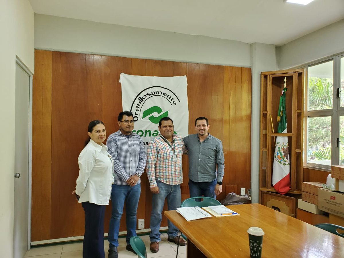 INGE_OPD's tweet photo. Personal del #IngeGro se reunió con el L.C. Alvaro Adame Ramirez, Director del CONALEP 113 de Chilpancigo y la Mtra. Lina Astudillo Flores, Jefa de Promoción y Vinculación, con el objetivo de conjuntar esfuerzos en materia de emprendimiento, en pro de los estudiantes del CONALEP https://t.co/zYteGvNSao
