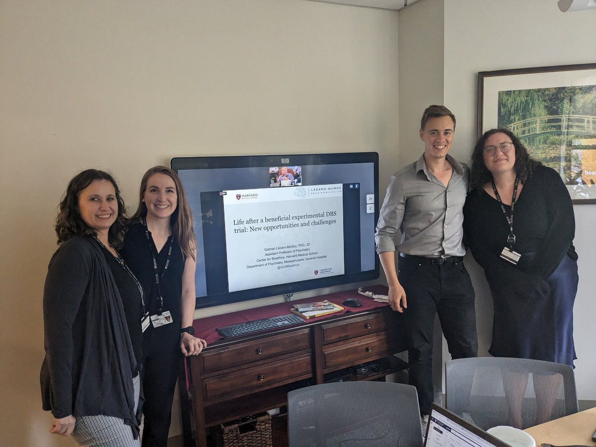 armerner_psych's tweet image. The @GLMbioethics lab tuning into the @DBSThinkTank remotely from the @HMSbioethics #deepbrainstimulation