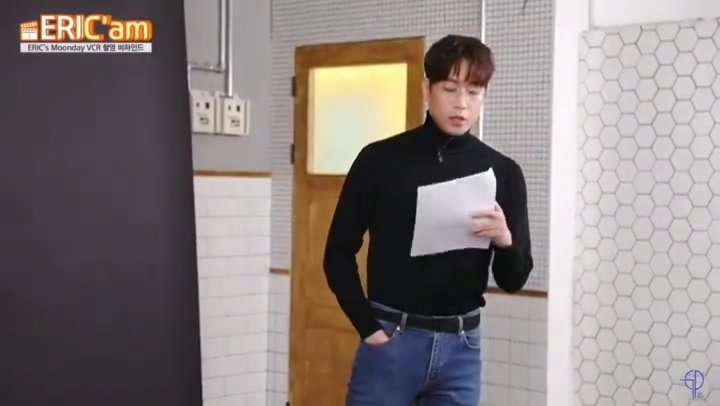 SHCJCHANGJO's tweet photo. #Eric VS #SangWook https://t.co/Z2fvSJXTEN