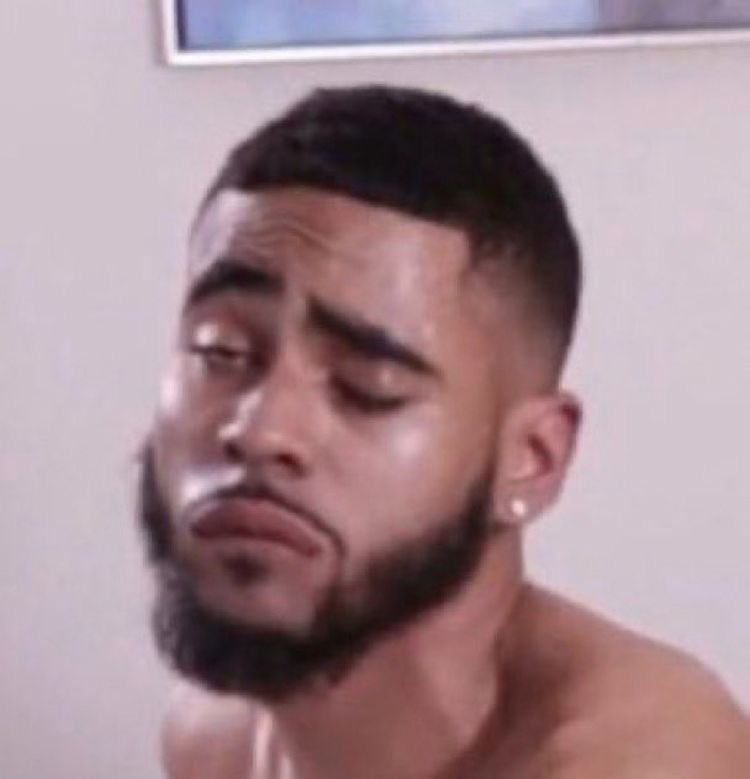 bikette97231's tweet photo. Donc tu me demandes d’imaginer une relation avec un mec qui a déjà eu ces expressions faciales ?????? https://t.co/CYZhSHZTsM