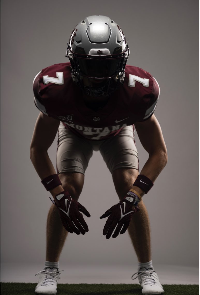 Great camp and visit up <a href="/MontanaGrizFB/">Montana Griz Football</a> ! Thank you for having me! <a href="/KeatonJ_3/">Keaton Johnson</a> <a href="/CoachPease/">Brent Pease</a> <a href="/BrandonHuffman/">Brandon Huffman</a> @CoachCMacMVHS <a href="/CoachBComptonMV/">Brian Compton</a>