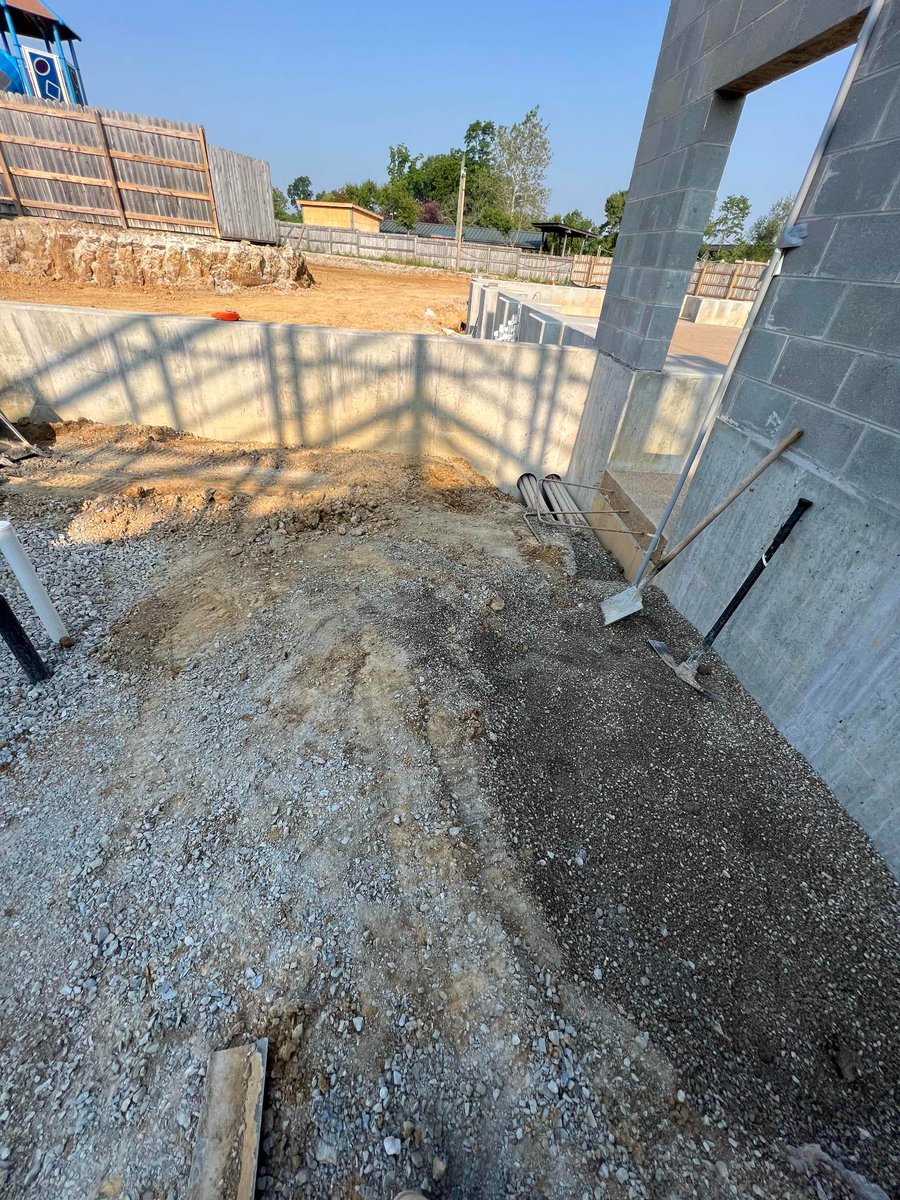 CWXcontracting's tweet photo. Progress photos from a recent #CWX #concrete project.

#concreteconstruction #commercialdevelopment #concrete #commercialconstruction #subcontractor #midwest https://t.co/zbg9m22T30