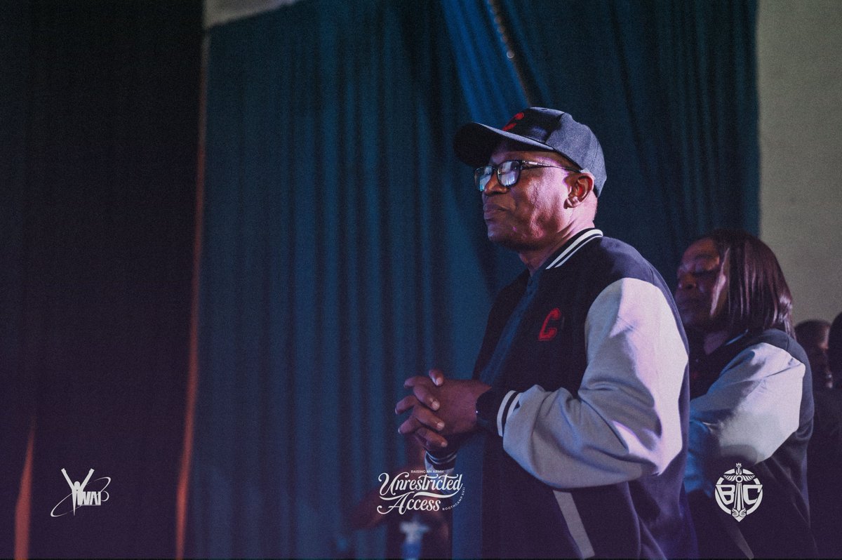 YWAPhq's tweet photo. We had an electrifying evening session today with Pastor Tunde Ayeni!
We are walking in God's will and doing more!
#boothcampxvii #bcxvii #ywapbcxvii #youthcamp #abujacamp #nigerianyouths #christiancamp #summercamp #christianvibes https://t.co/0zqjBhITn0