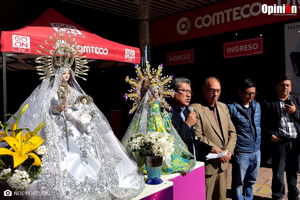 Opinion_Bolivia's tweet photo. Comteco sella alianza estratégica con las fraternidades folclóricas y con la prensa para dar visibilidad a la entrada de Urcupiña. Además transmitirá el evento en el canal 231, en GO ON TV.
🌐 https://t.co/wcGYKOYcUj
📷 Noé Portugal | Diario OPINIÓN https://t.co/Y4xpmlBDU0