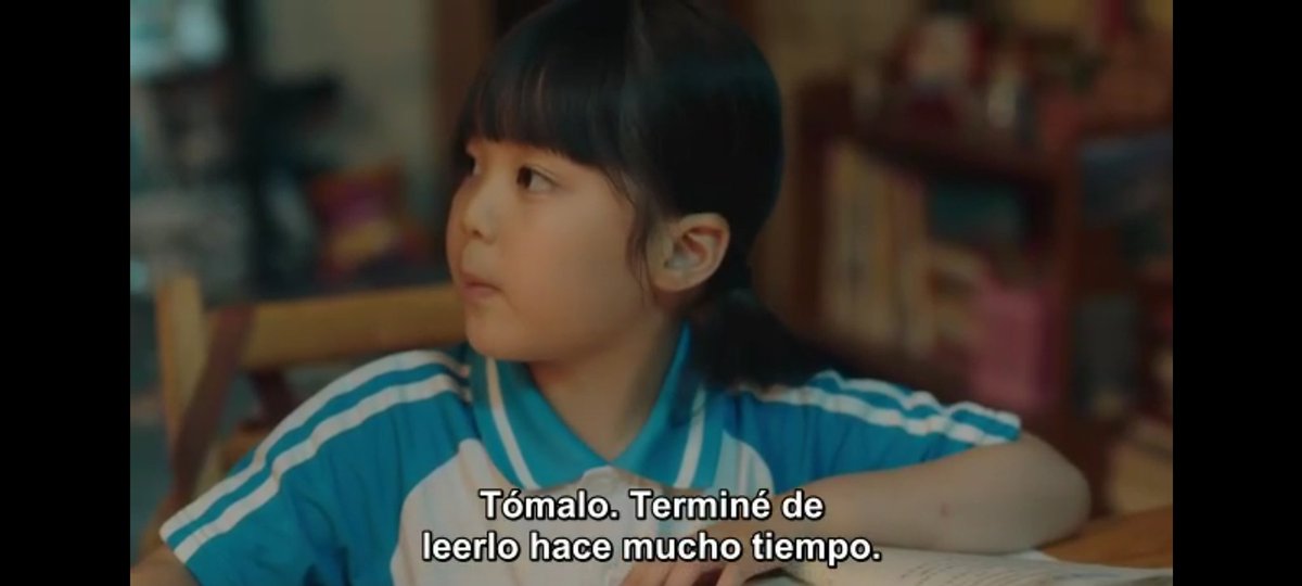 BLMafiaLover's tweet photo. Esta niña ya es fan del BL y algún día escribirá la historia de sus dos hermanos. 🤭🤭🤭
#StayWithMe
#StayWithMeEP17
#StayWithMeEP18 https://t.co/TkpyX6yMHt