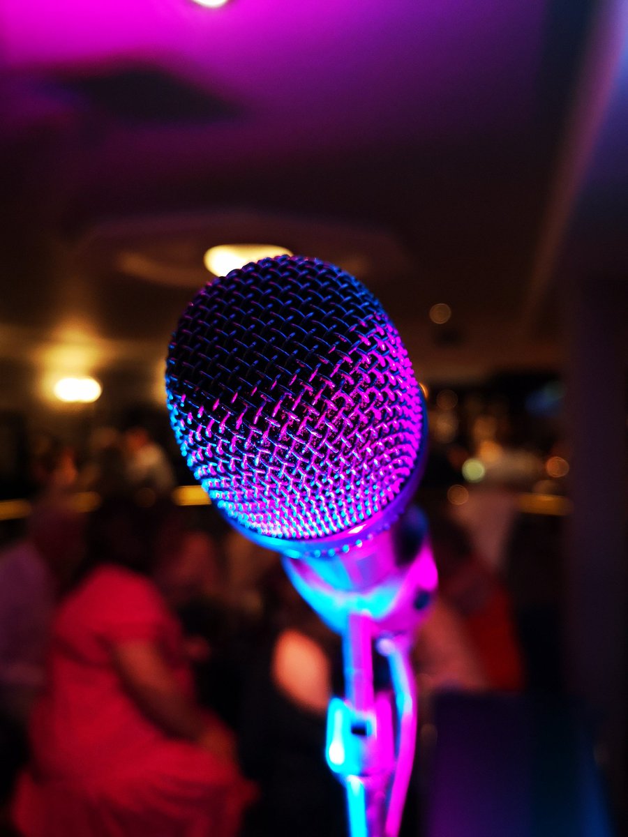 BarryJMusic's tweet photo. This August is probably the busiest month I've had as a self employed musician. I'm very grateful for all my clients that put their trust in me to perform for their weddings and events

#weddingsinger #weddingmusician #weddingmusic #churchsinger #BarryJayHughes #weddingsingereire https://t.co/cBG6haLraQ