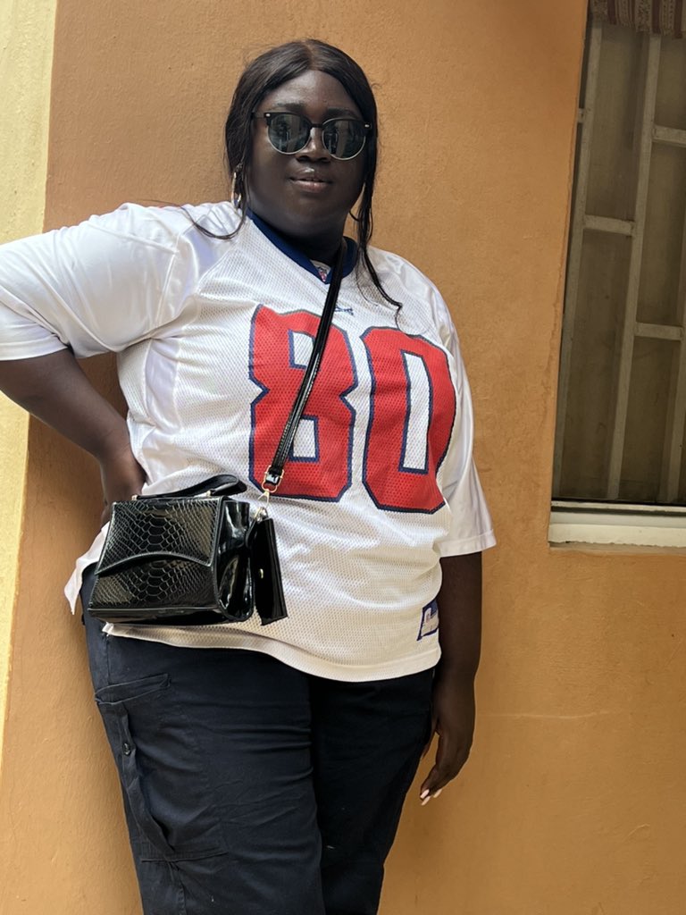 Susan_Sikuola's tweet image. Day 4; Jersey Day ✅

#FYB #FinalYearWeek #Unilawrin #FYW