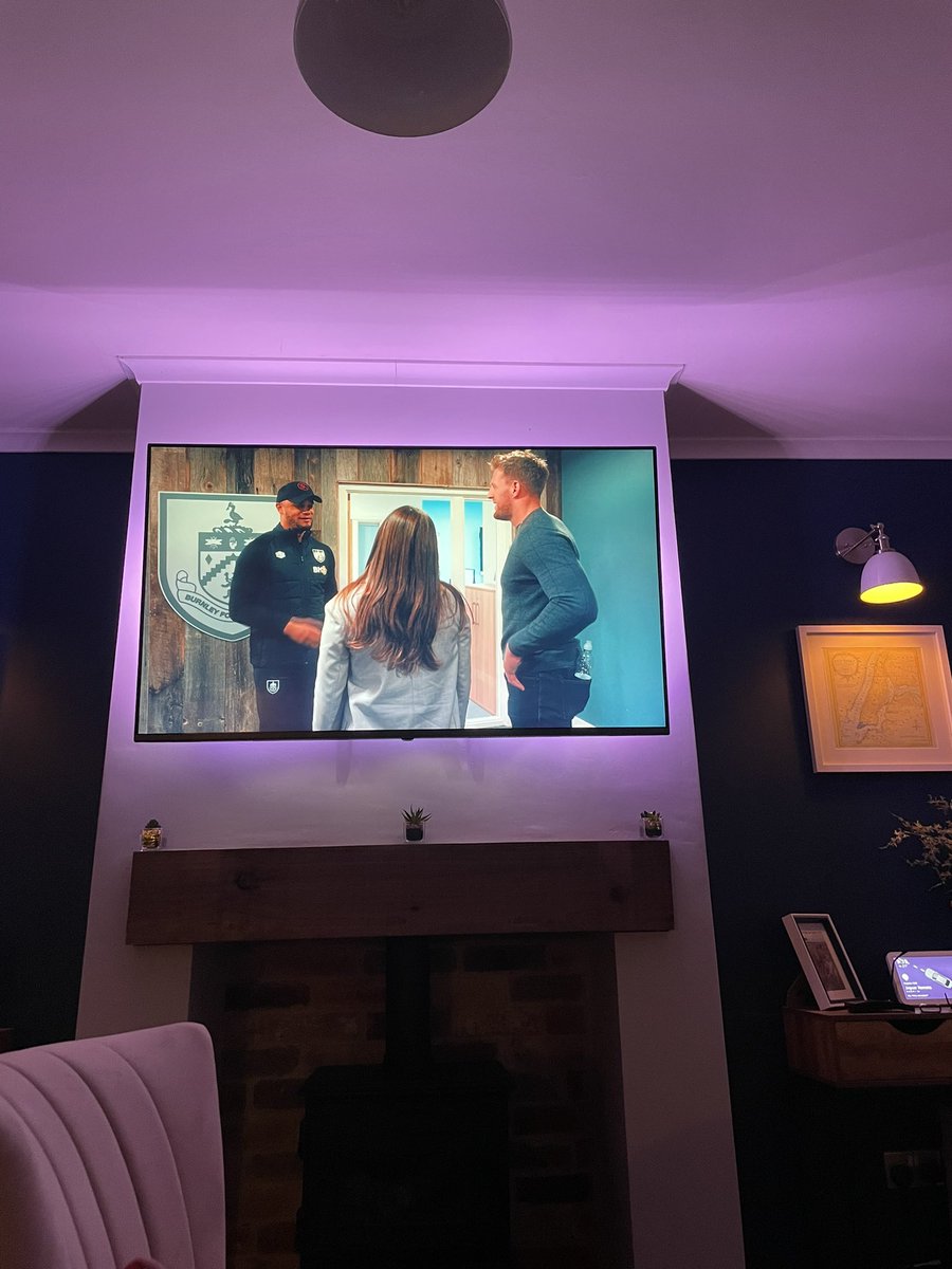 Probinator's tweet photo. @JJWatt @paddypower Just listening to you now JJ, I can hear that Lancashire twang already lol. https://t.co/xMlkG74b3Y