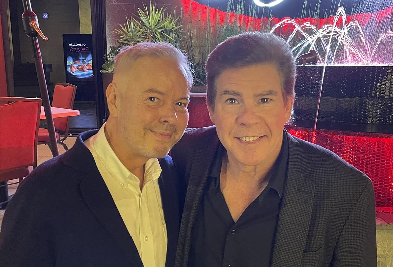 RalphGarman's tweet photo. Our dear friend, Steve Ashton, has died.
Steve was a huge part of The Ralph Report and of my life. His wit and energy quickly became a staple of the show, and just as quickly we became the closest of friends. Brothers, an ocean apart. I will miss him more than I can possibly say. https://t.co/V4LmUilV0f