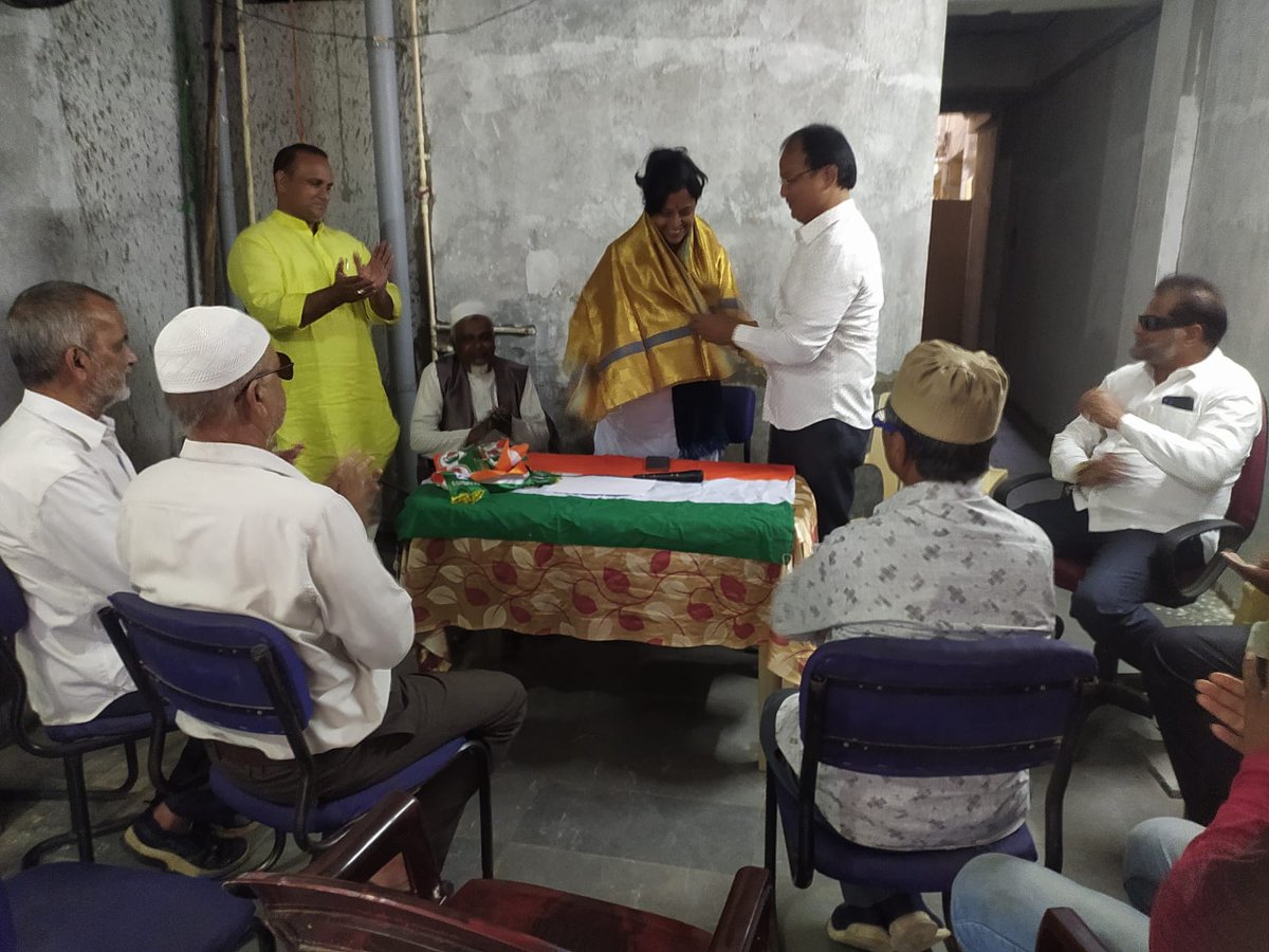 ibrahimpatelinc's tweet photo. Dr. @KotaNeelima Ji
TPCC General Secretary,
MLA Aspirant Candidate
#SanathNagar #Consituency

Yesterday we visited Sanathnagar Division

@RahulGandhi @revanth_anumula https://t.co/puF5fsCnc8