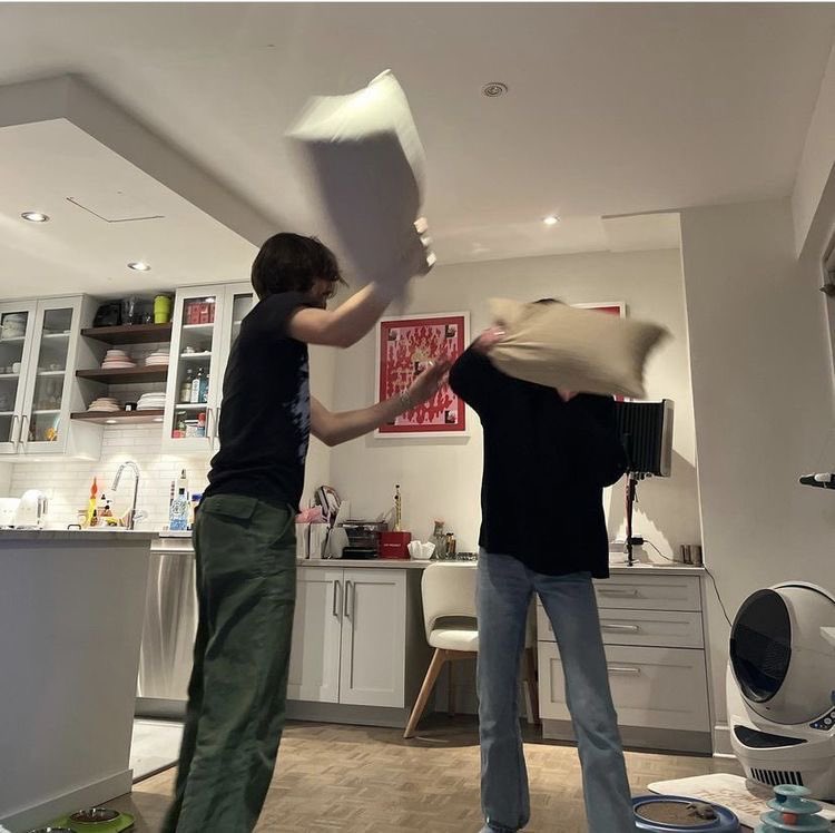 happy birthday to my big brother. words can’t even begin to describe how grateful i am that you are in my life. i would be so lost without you. i love you, pete ❤️