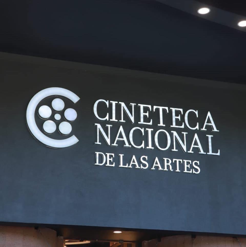 la #CinetecaNacionalDeLasArtes abrirá sus puertas este 16 de agosto, cuenta con 12 salas, de las cuales 3 tendrá sistema 3D en las que exhibirán películas de todo tipo de género y país. 
Está ubicada en Av. Río Churubusco 79, en Coyoacán en la CDMX. 
#CineTeca