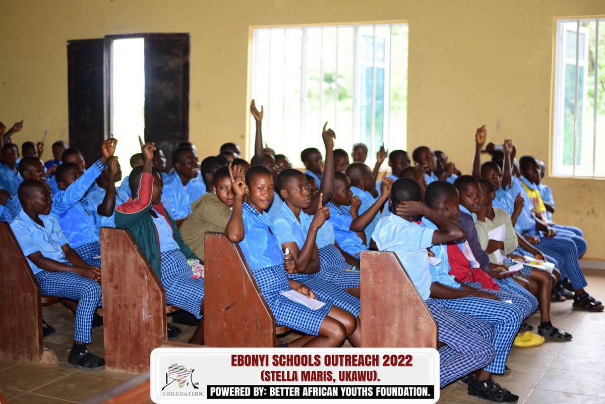 BetaAfriYouths's tweet photo. "Sensitization is essential for raising awareness and fostering positive change in communities." - Wangari Maathai @WangariMaathai 

Students at Stella Maris secondary school, Ukawu

#BAYFoundation #youth #Africa #Nigeria #Ebonyi #future #Abakaliki #sensitization #iDG https://t.co/Yg6hFrToyp