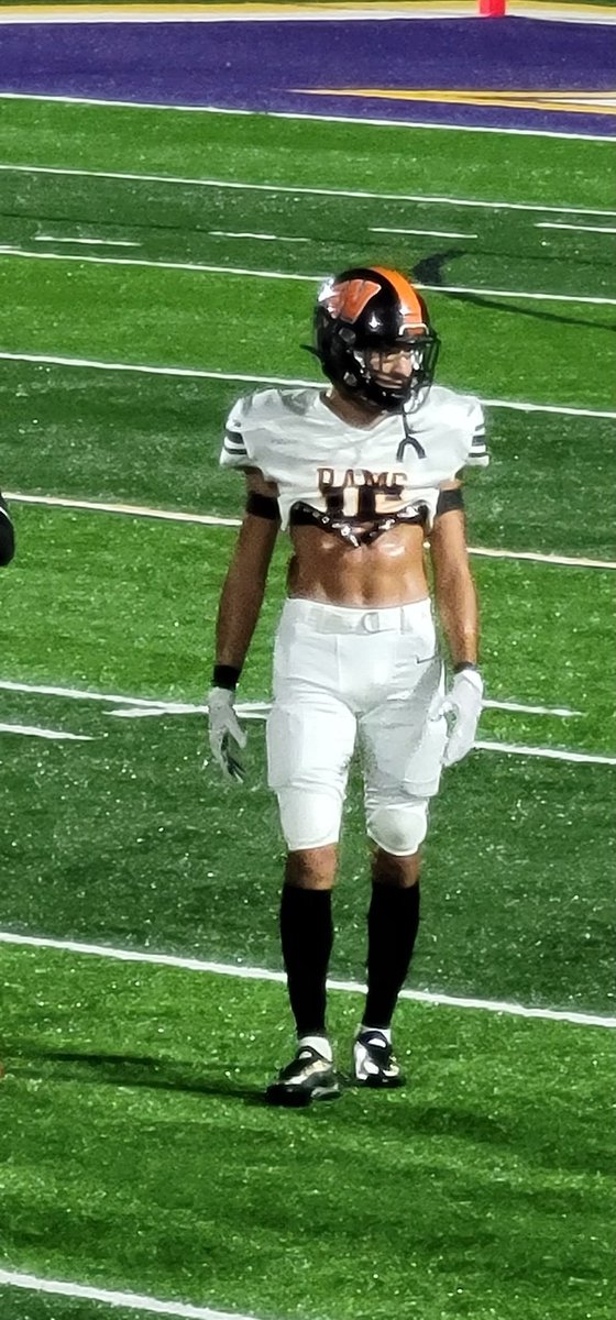LAFootballMagTV's tweet photo. Hey everyone, check out the Westlake HS preview article in our 2023 Louisiana Prep Football Preview!
@LeeBrecheen @ChachereGrant @WHSFootball__ @KevinRideauJr1 @AydinclAydin @LAClass3A 
Link: https://t.co/DQthXJjk04 https://t.co/TIcqHdNnN3