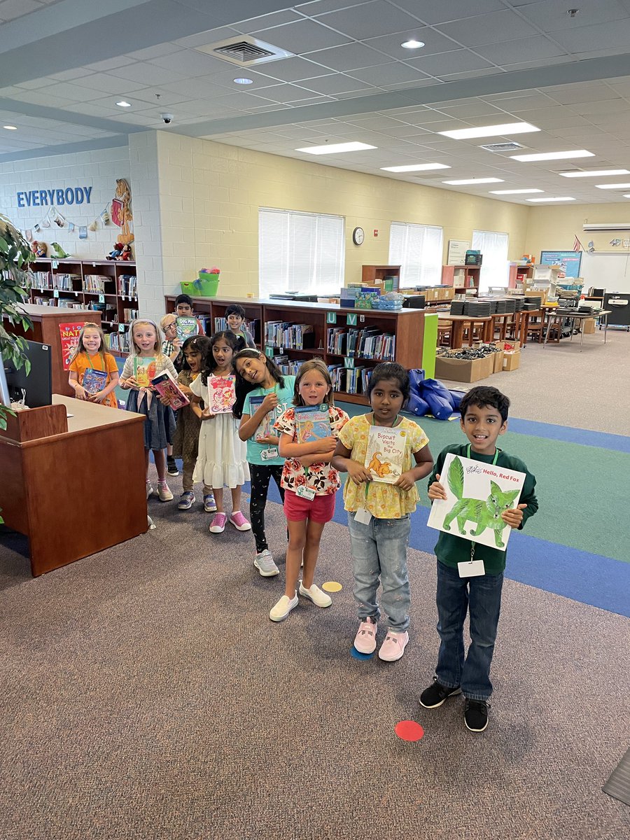 PrimarilyMedia's tweet image. First and Second graders were excited to check out books on day 1 in the library!! #OdellPrimaryPride #CabCoSchools #MediaCenter #Library #Books