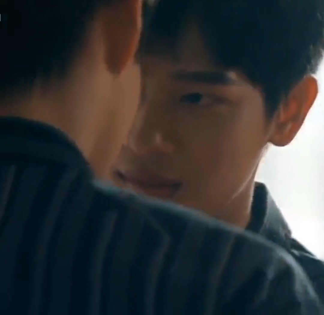 BLMafiaLover's tweet photo. Cómo lo miraba Su Yu. Parecía que se lo quería comer. 😏
#StayWithMe
#StayWithMeEP17
#StayWithMeEP18 https://t.co/LTaD3zGH4I