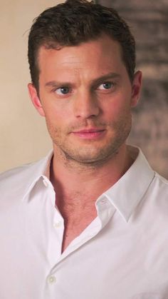 Christian Grey 《ᴾᵃʳᵒᵈʸ》 tweet media