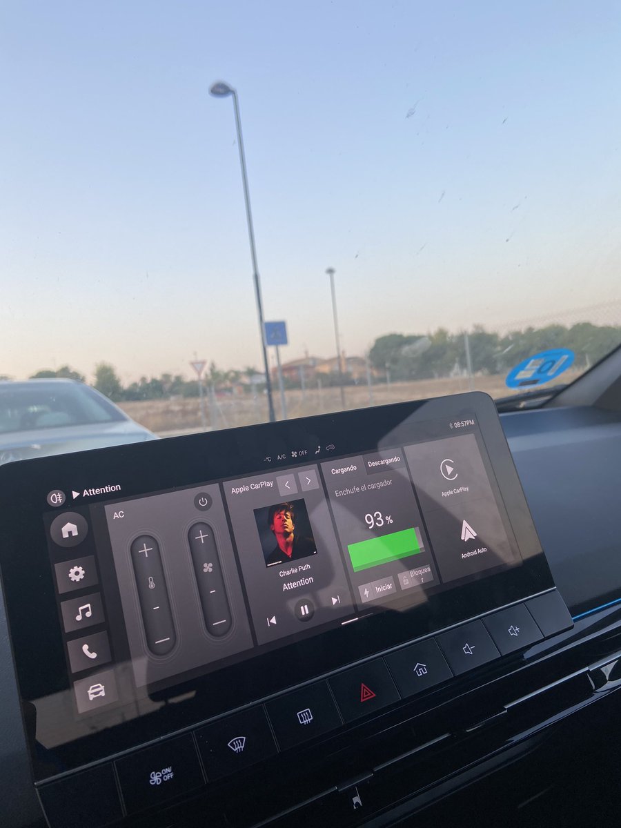 aiser98p's tweet photo. 4 meses 7000 km 100€ en cargadores 
-Valencia 
-Alicante
-Madrid
-Teruel
-Zaragoza
-Andorra
-Barcelona https://t.co/VogwyBgCYm