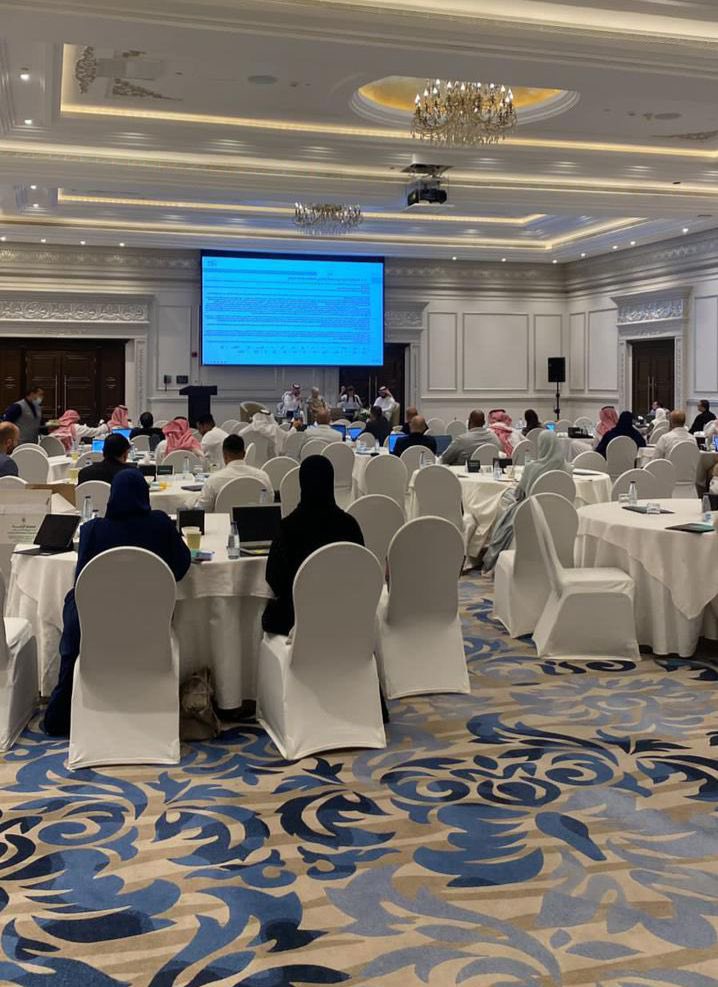 RCOA_sa's tweet photo. اكتمل اليوم العمل في ورشة مراجعة اشتراطات افتتاح وتشغيل المطاعم التي قامت بها كل من @Qoot_KSA و @mukatafadvocacy بمشاركة فعالة من جمعية ملاك المطاعم والمقاهي
وكل الشكر لوزارة @saudimomrah لاتاحة هذه الفرصة للقطاع
والشكر موصول لكل من شارك في انجاح هذا العمل العظيم من قيادات القطاع https://t.co/Fb6czoNsmL