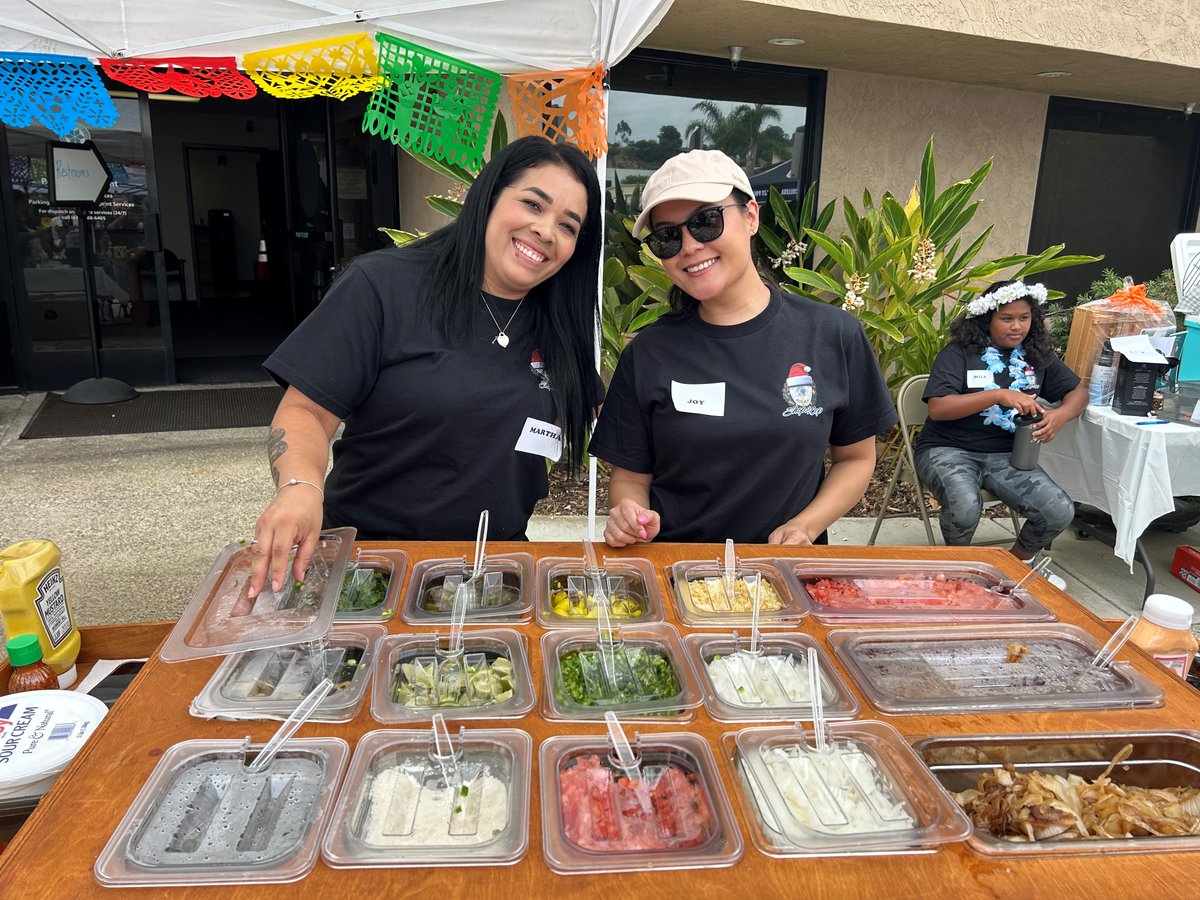 SDCCDPolice's tweet photo. Thank you to everyone that supported our fundraiser supporting @sdswac ‘s Shop with a Cop. We are proud to serve a community so supportive of our youth!
#sdccd #starpalsandiego #sdccdpdcares https://t.co/3Q8TQWkTzb