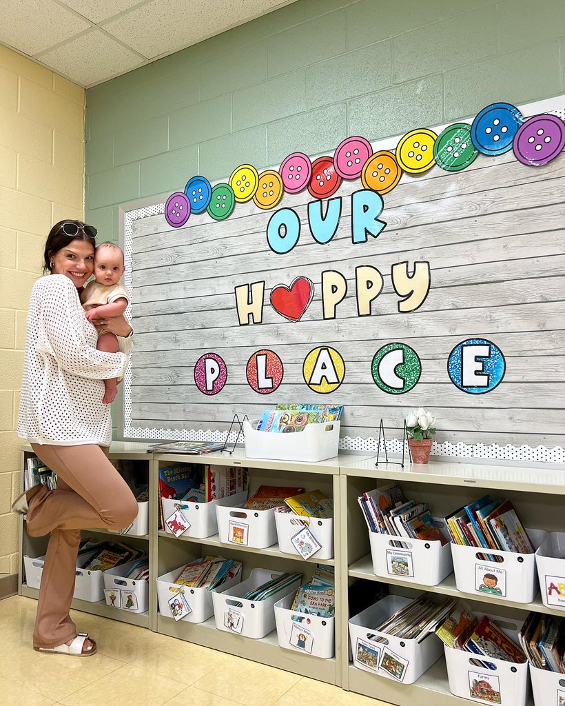 We’re backkkkkk 🤩✌🏼
ft. The cutest helper there ever was 
@londonelem @londonschools