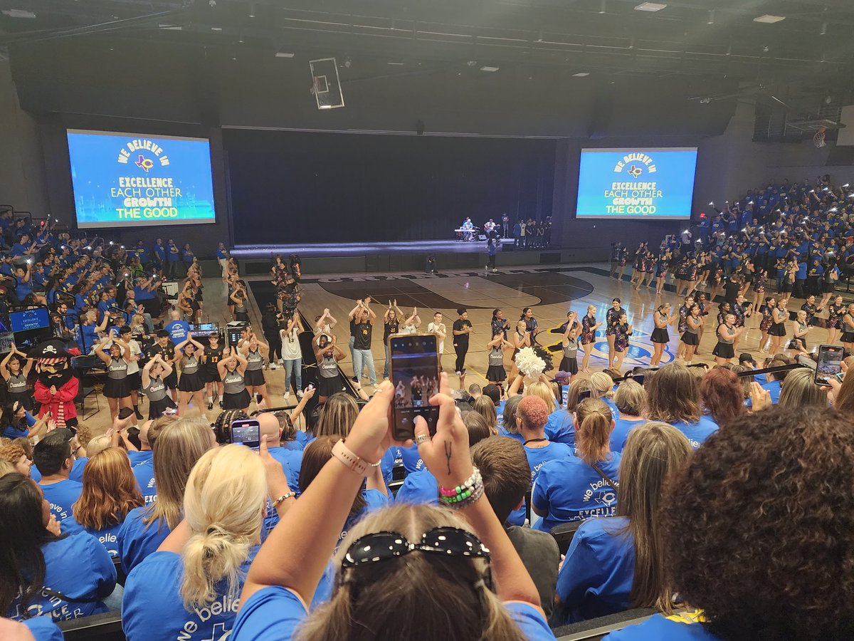 Mrs.Tyndall tweet media