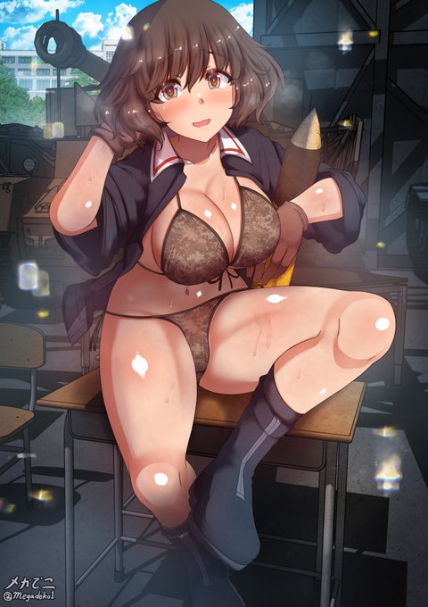 程よく蒸した優花里ちゃん。
最近とても暑苦しいので、ビキニ戦車道始めました🤭💦 