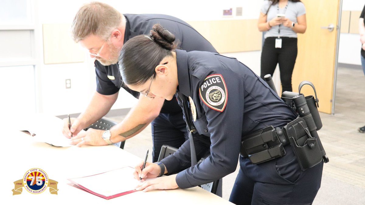 ASUPolice's tweet photo. We're excited to welcome Officer Jazmin Hernandez to the #ASUPD team!
Officer Hernandez comes to us from El Paso, TX, where she gained valuable experience working with a diverse and multi-cultural community.
#WelcomeAboard #joinOurTeam #75YearsOfService #ASUPolice 🔱🚔 https://t.co/HZUKLqRwt0