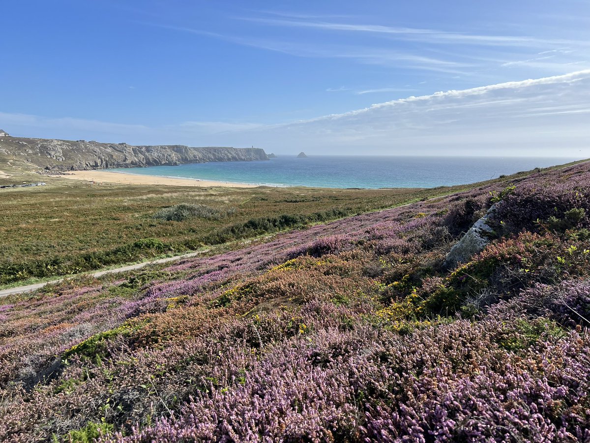 beuzec's tweet image. Réconcilier le sud et le nord (Finistère) 
The winner is #Crozon 🤩 C’est beau !