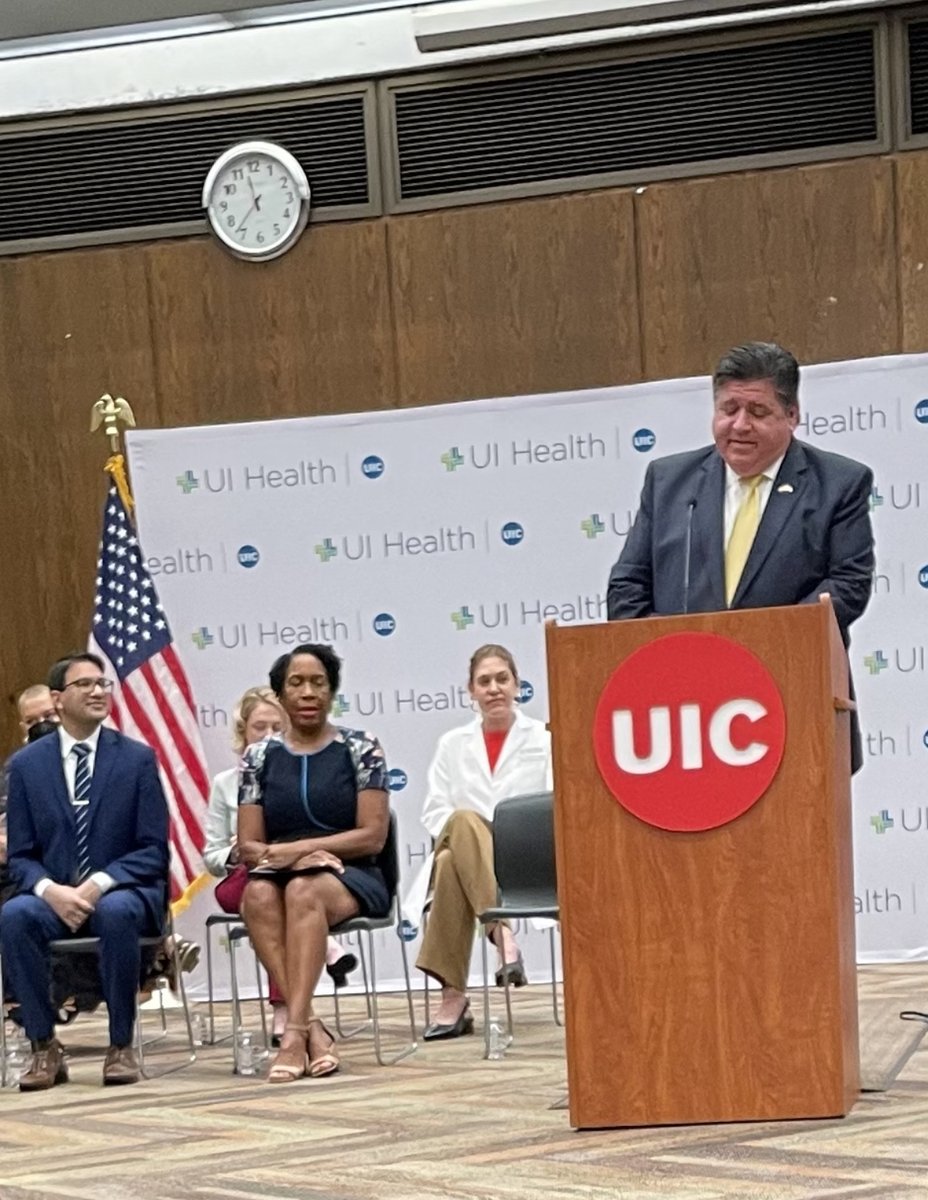 UIC OBGYN tweet media