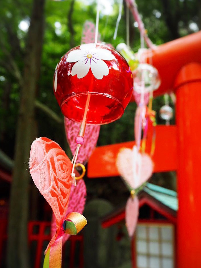 夏のさくら𓂃◌𓈒𓐍🎐🌸🍃
        
              ガラス細工は風に身を任せて

      .*･ﾟ🌸࿐⋆*🫧.*･ﾟ🎐࿐⋆*🫧🍃