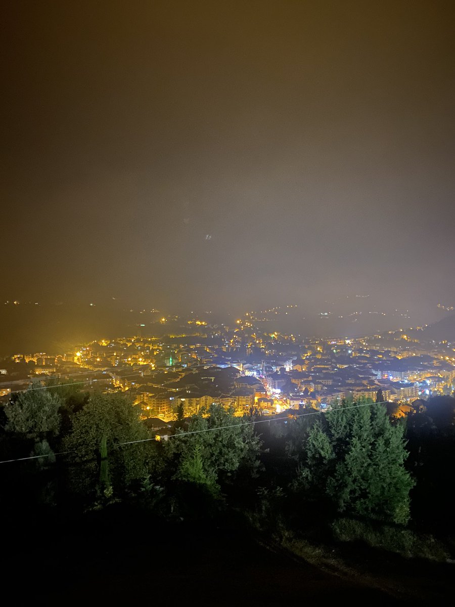 aytuluss's tweet image. Hayırlı Geceler 🌸
#Devrek