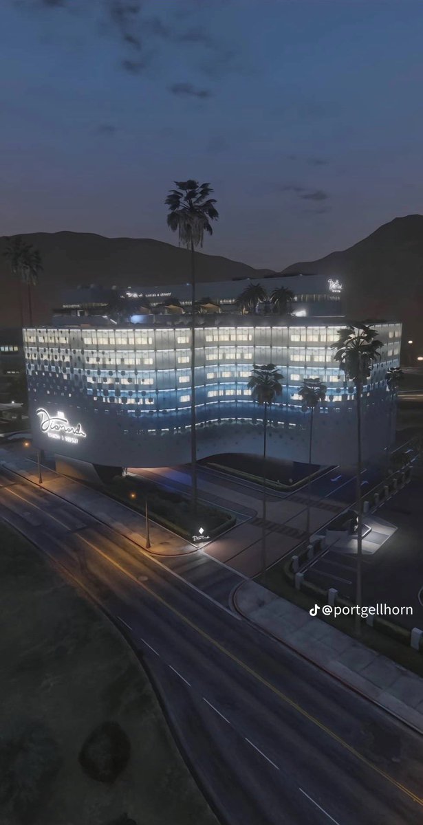 RStarUniverse's tweet image. POV: #GTAV is abandoned when #GTAVI comes out!