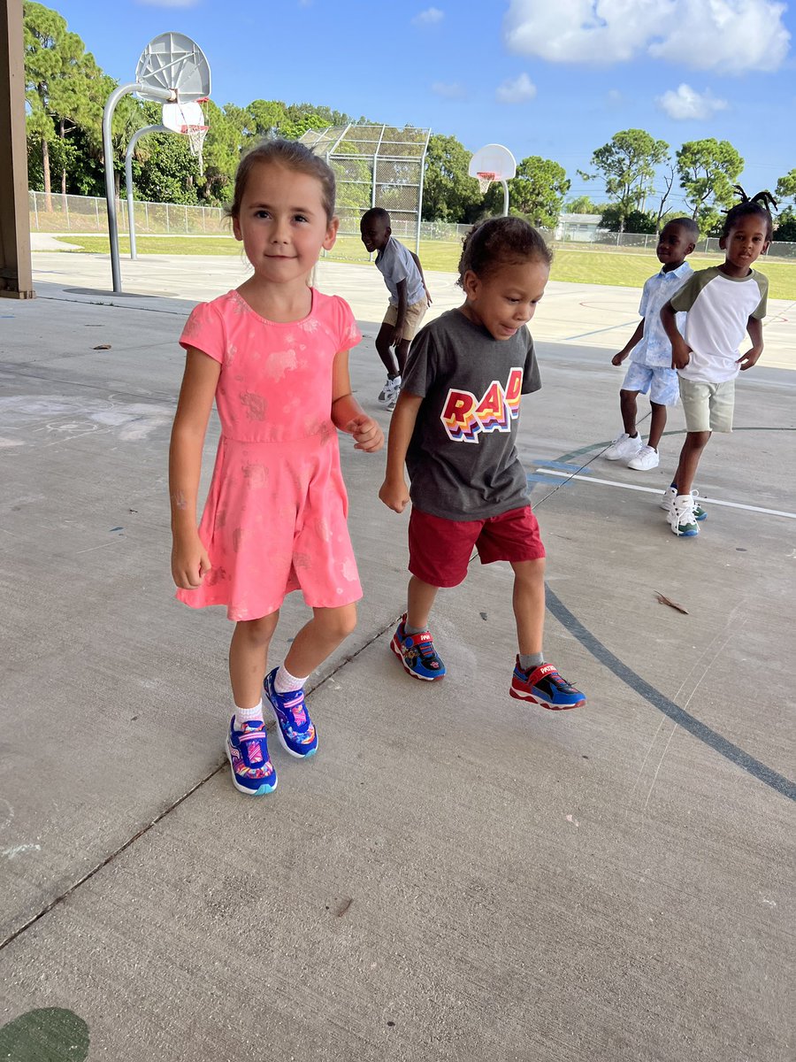 NicoleFullerTCS's tweet photo. Today in K-2 PE, we worked on moving our bodies in a shared space- keeping ourselves and others safe while staying in a designated area. The sun was shining as bright as these kids’ faces! Day 1 in the books! ☀️ https://t.co/Vuc5Jc0Q7y