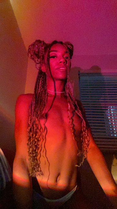 just here to be cute, silly, and fuckable 😼 https://t.co/qvkAOkfsBK